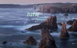 Biru suite Rainmeter skin with Digital clock System status Social button